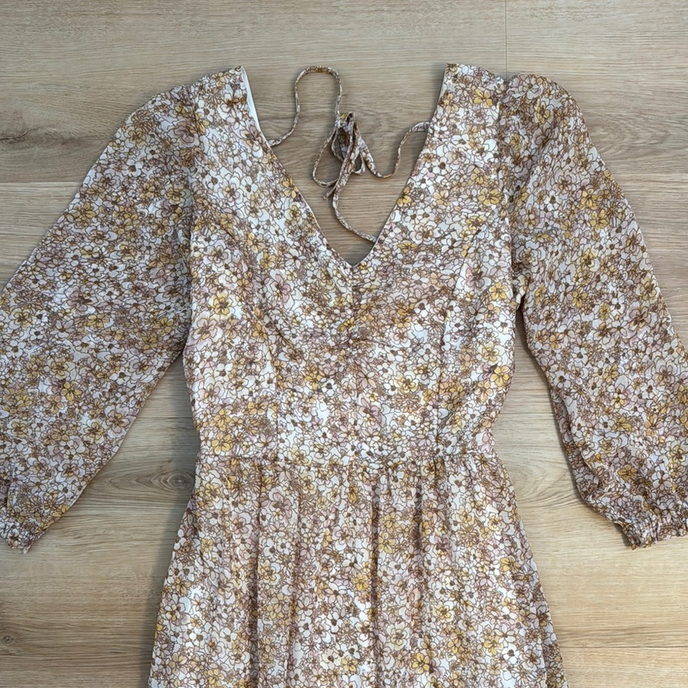 Sincerely Jules Floral Midi Dress - Cream and Gold